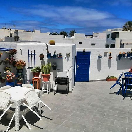 Cozy House In El Golfo + Terraceヴィラ エクステリア 写真